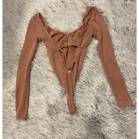 Urban outfitter bodysuit - Picture 5 of 11
